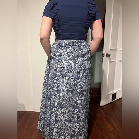 Dress - Picture 2 of 5